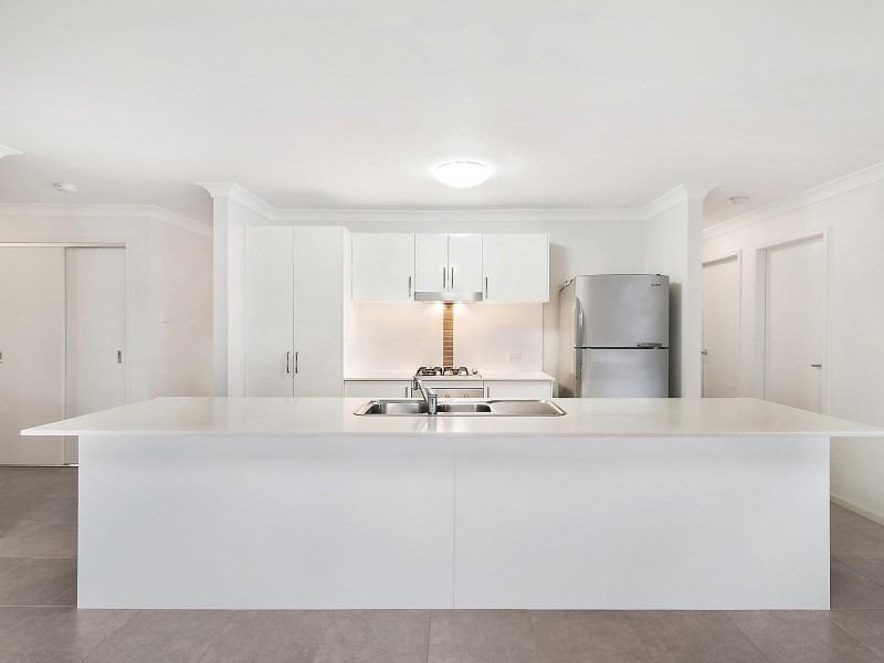 111 Northlakes Drive, Cameron Park NSW 2285