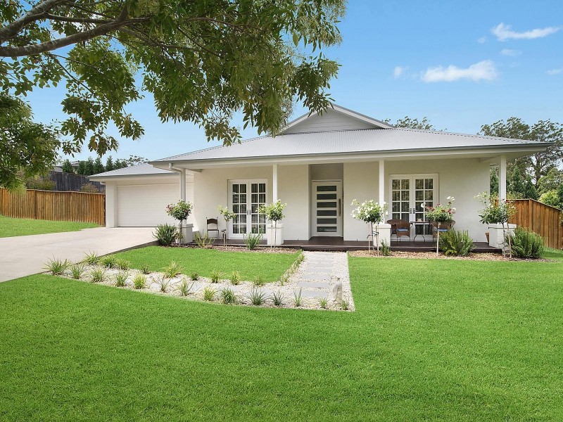 4 Ashton Place, Cooranbong NSW 2265