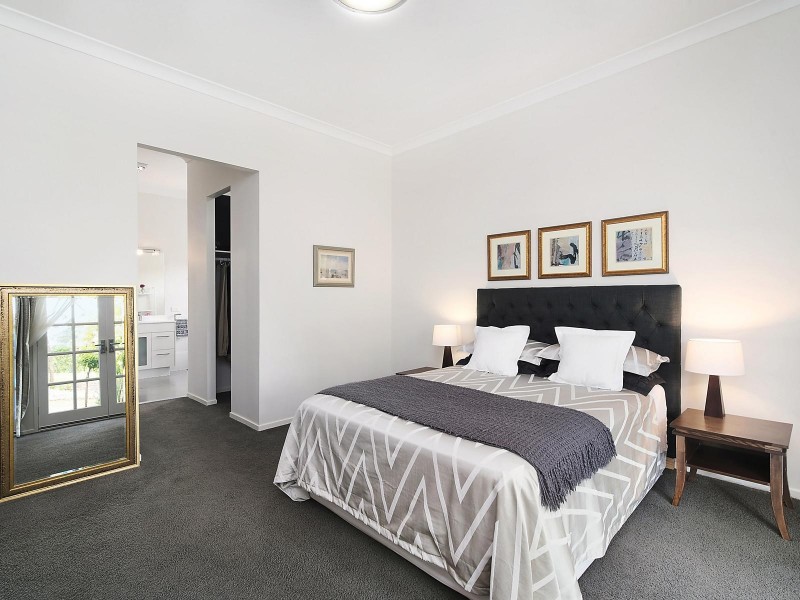 4 Ashton Place, Cooranbong NSW 2265