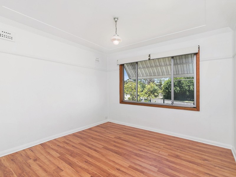 28 Yorston Street, Warners Bay NSW 2282