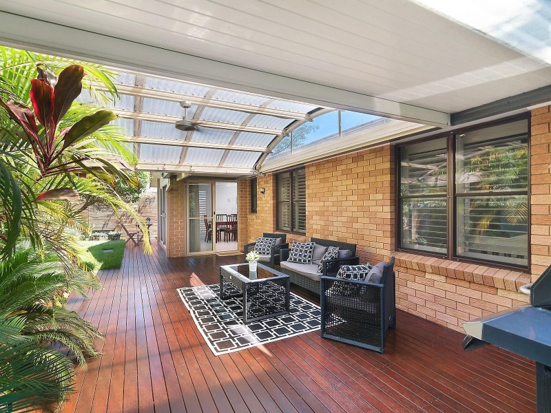 6 Amelia Street, Carey Bay NSW 2283