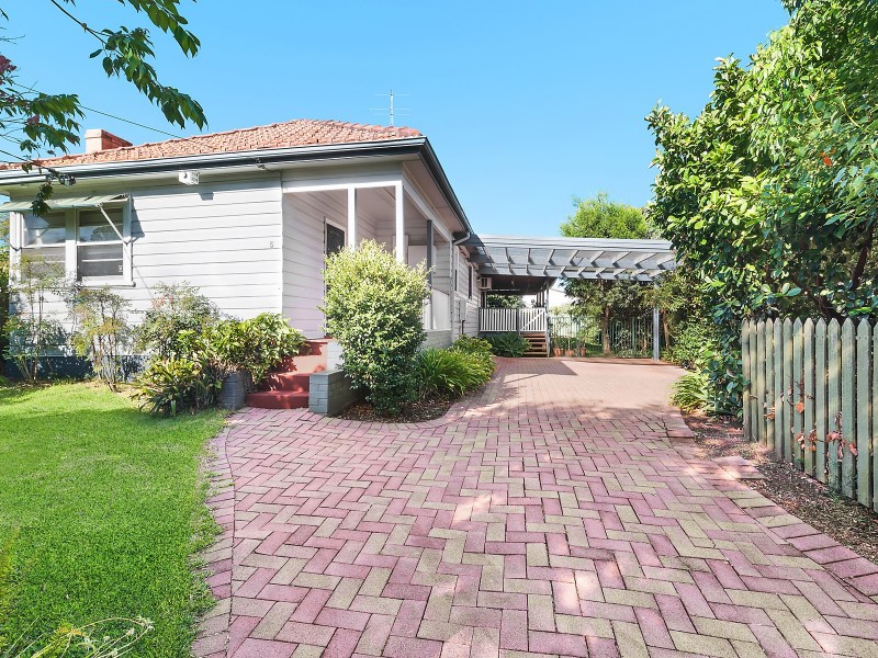 5 James Street, Warners Bay NSW 2282