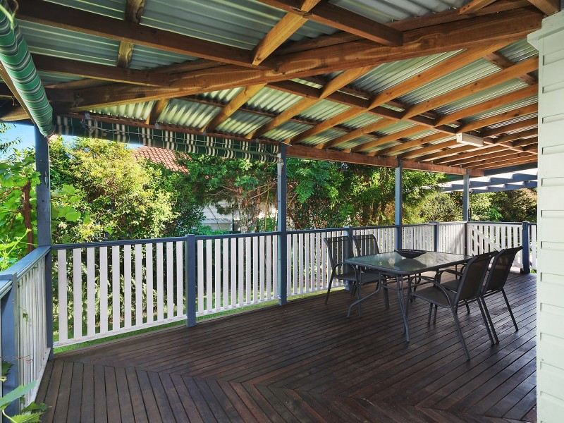 5 James Street, Warners Bay NSW 2282
