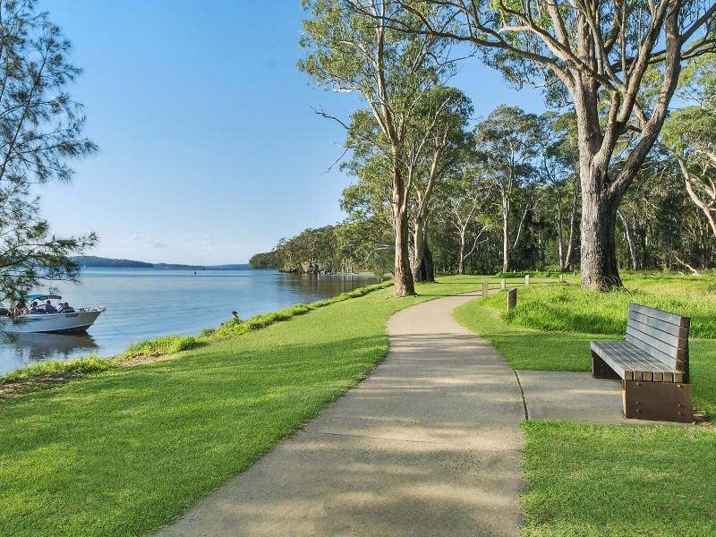 10 Nautical Close, Murrays Beach NSW 2281