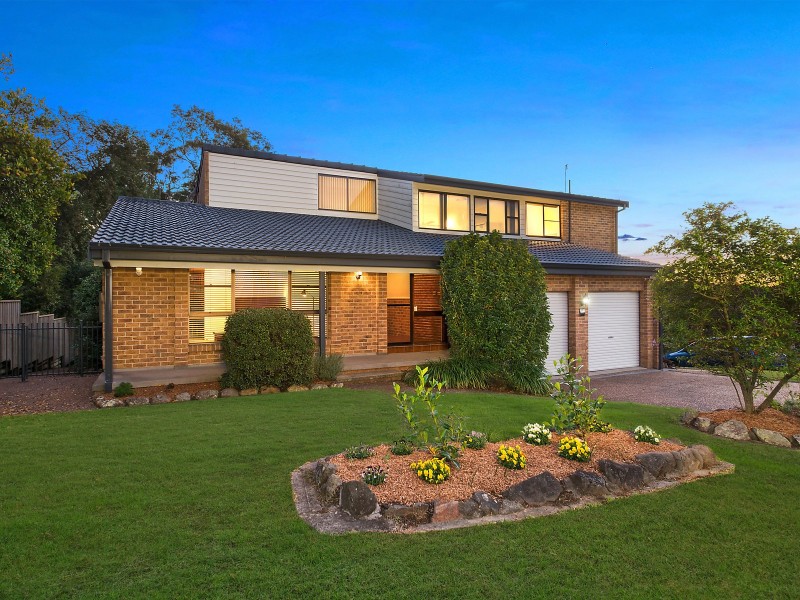 45 Dalwood Close, Eleebana NSW 2282
