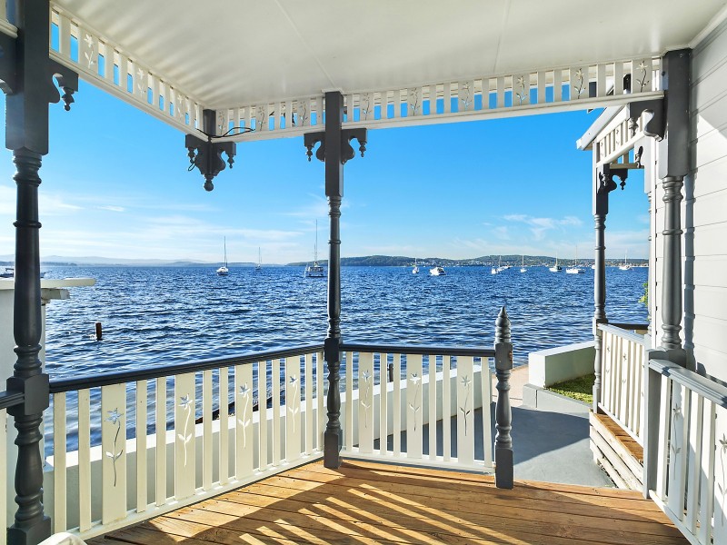 153 Marks Point Road, Marks Point NSW 2280