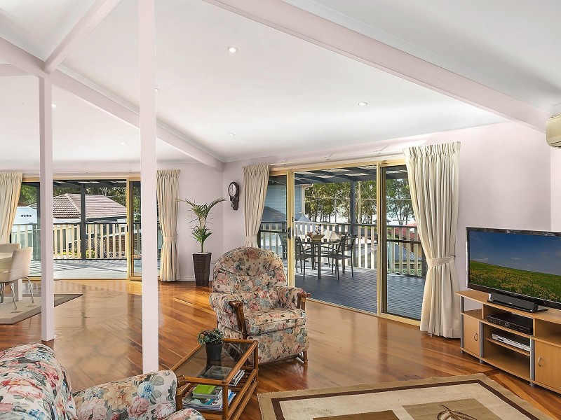 1b Amos Street, Bonnells Bay NSW 2264