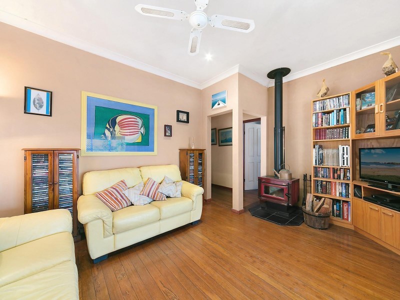 24 Yoorala Road, Yarrawonga Park NSW 2264