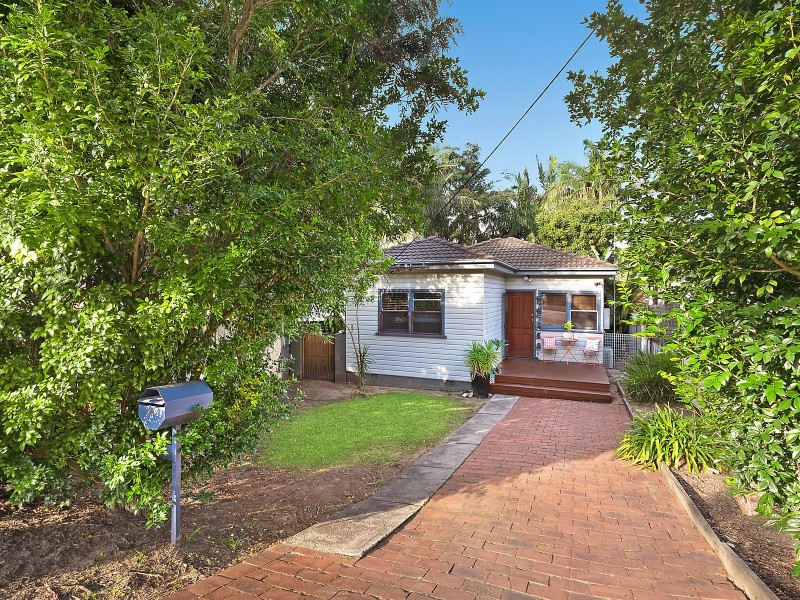 24 Frederick Street, Dudley NSW 2290