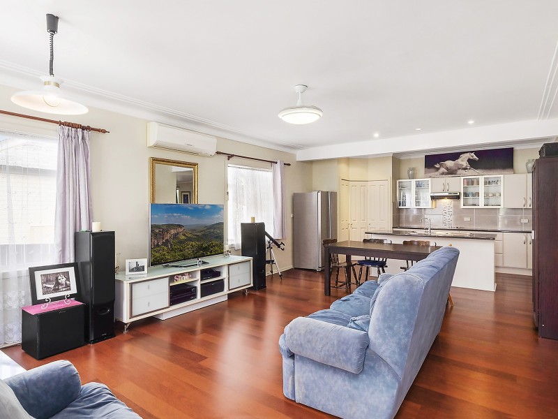 28 Laxton Crescent, Belmont North NSW 2280