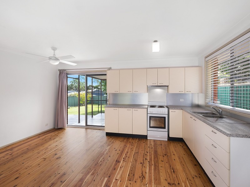 7 Delasala Drive, Macquarie Hills NSW 2285