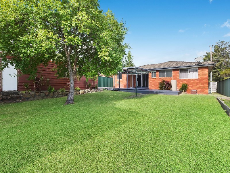 7 Delasala Drive, Macquarie Hills NSW 2285
