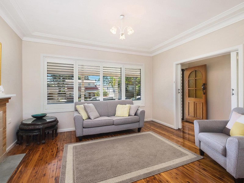 5 Hamilton Street, Speers Point NSW 2284