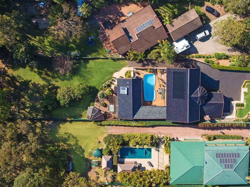 16 Charlton Street, Eleebana NSW 2282