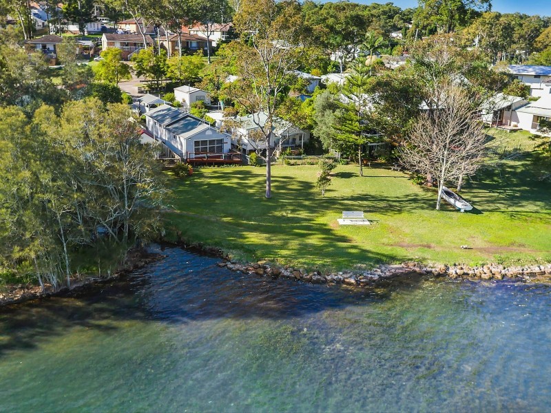 51 Bay Road, Bolton Point NSW 2283