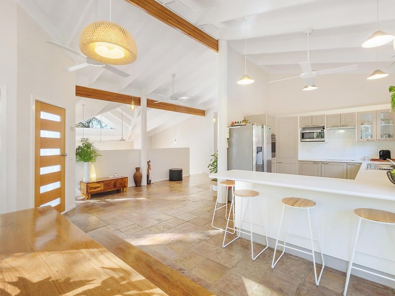 10 Lloyd Court, Valentine NSW 2280