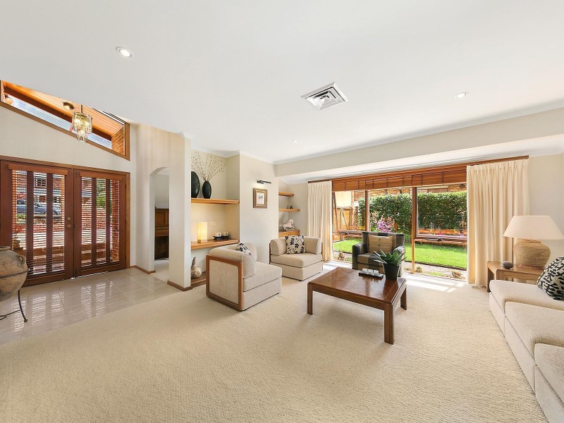 42 Dalwood Close, Eleebana NSW 2282