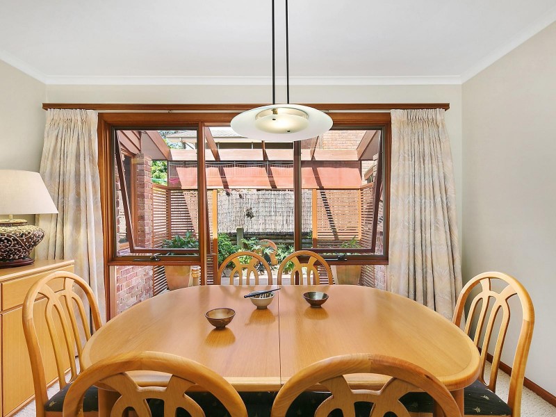 42 Dalwood Close, Eleebana NSW 2282