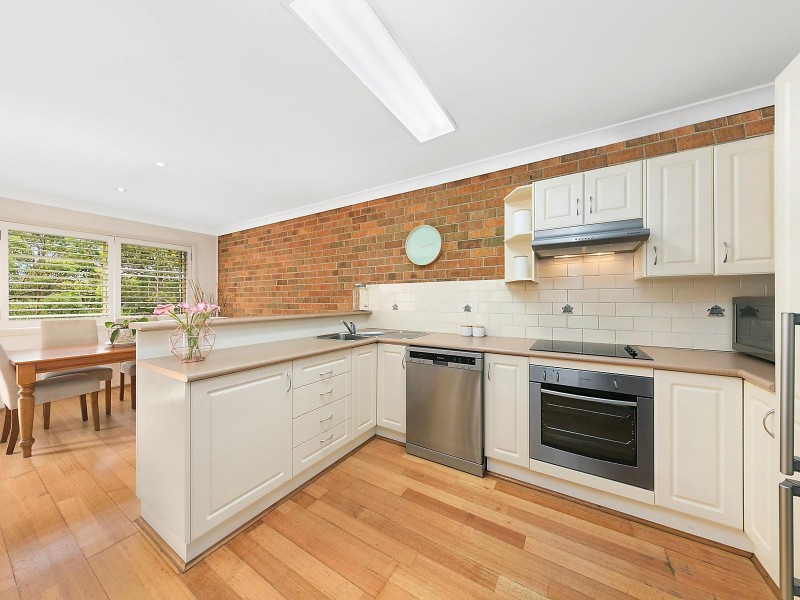 1/24 Lindsay Avenue, Valentine NSW 2280