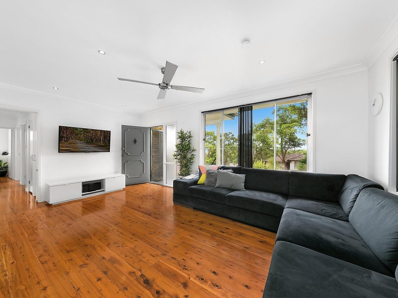 61 Kenley Crescent, Macquarie Hills NSW 2285