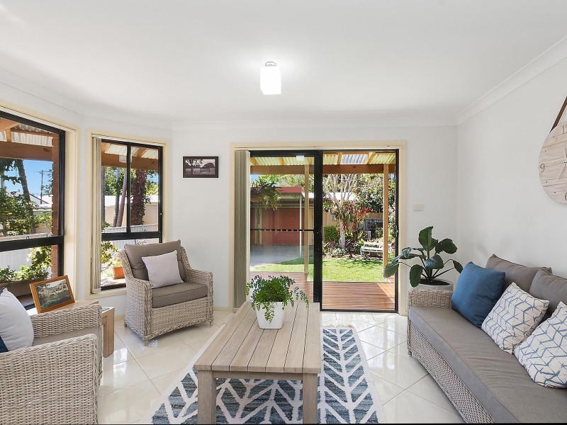 16 The Esplanade, Swansea NSW 2281