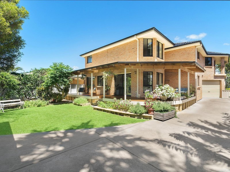 16 The Esplanade, Swansea NSW 2281