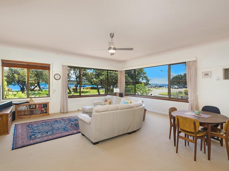 14 The Esplanade, Swansea NSW 2281