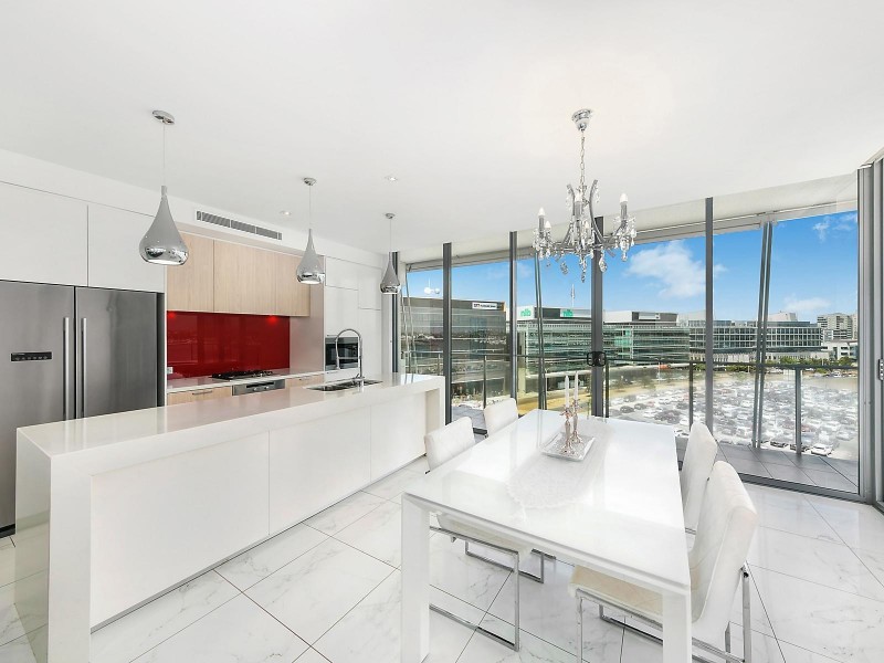 602/19 Honeysuckle Drive, Newcastle NSW 2300