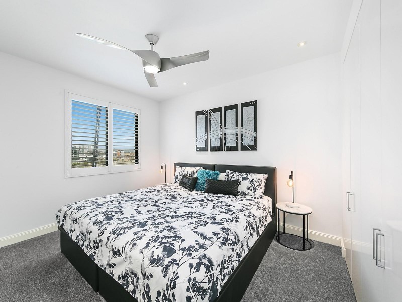 602/19 Honeysuckle Drive, Newcastle NSW 2300