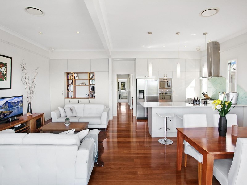 12 Village Bay Close, Marks Point NSW 2280