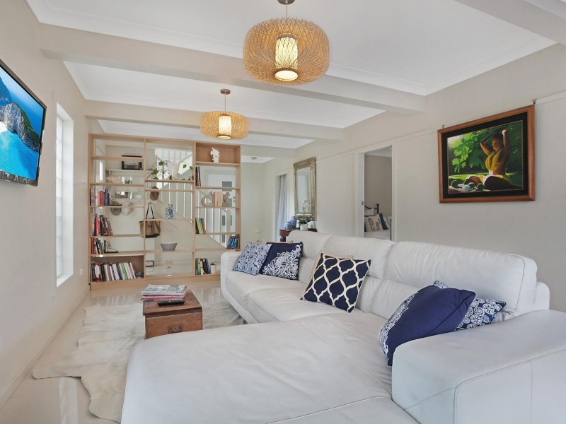 12 Village Bay Close, Marks Point NSW 2280