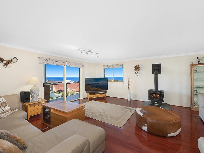 Caves Beach NSW 2281