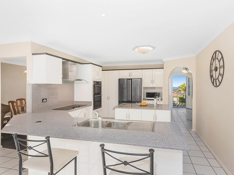 Caves Beach NSW 2281