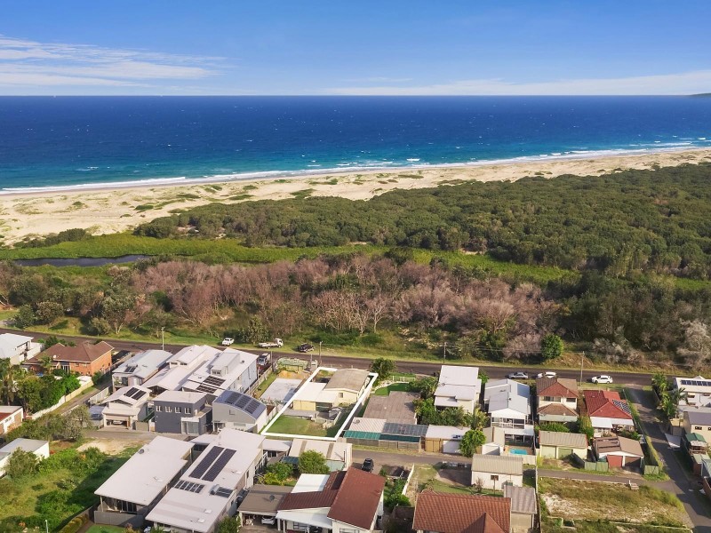 17 Cain Street, Redhead NSW 2290