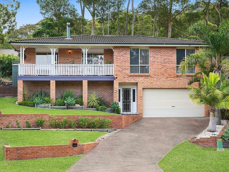 7 Genoa Close, Belmont NSW 2280