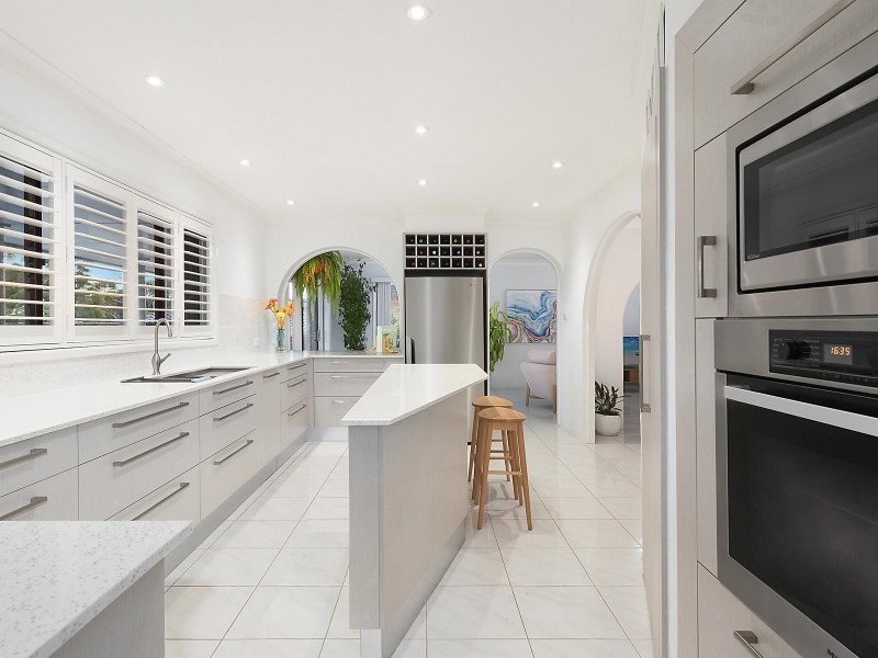 3 Lee Ann Crescent, Belmont NSW 2280