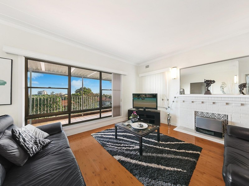 7 Ocean View Parade, Charlestown NSW 2290