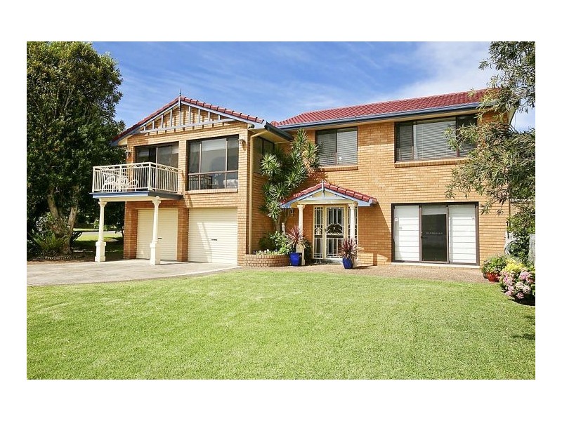 1 Fourth Street, Booragul NSW 2284