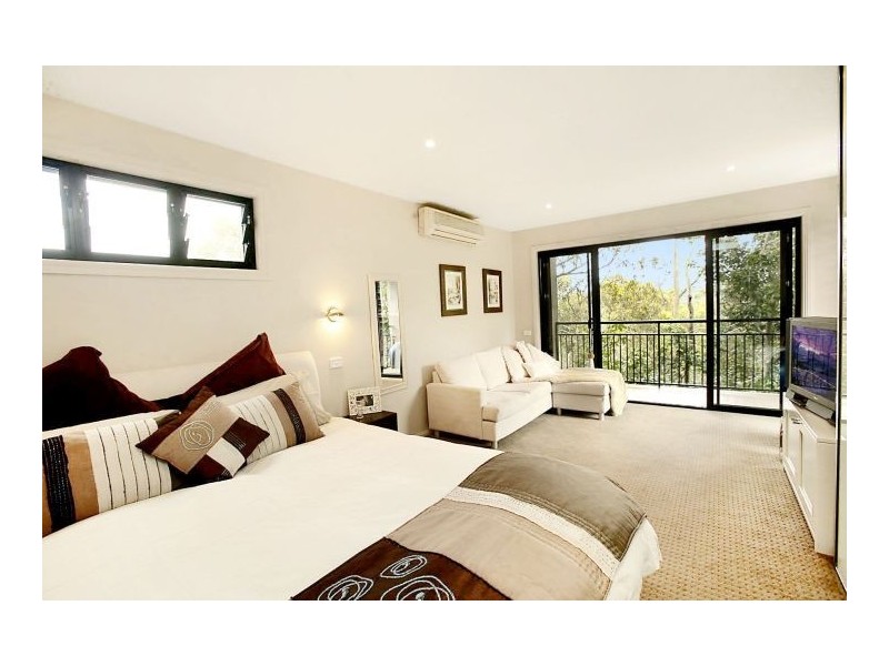 37 Bayview Street, Warners Bay NSW 2282