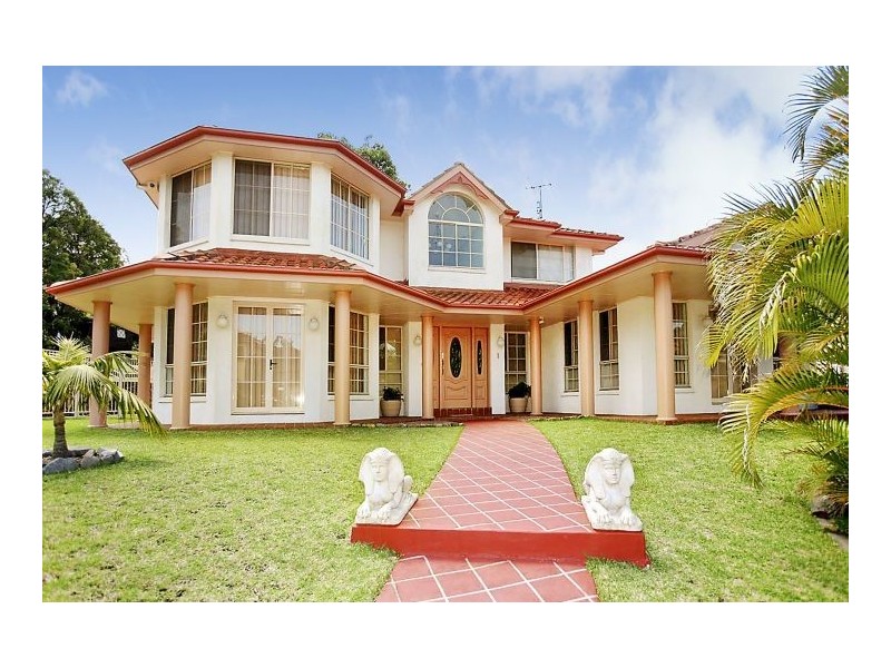 1 Boatmans Row, Eleebana NSW 2282