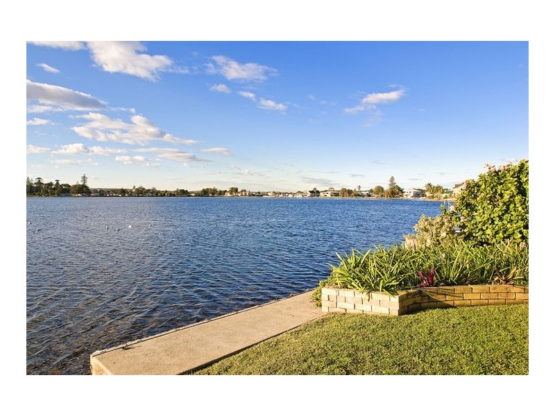 31 Village Bay Close, Marks Point NSW 2280