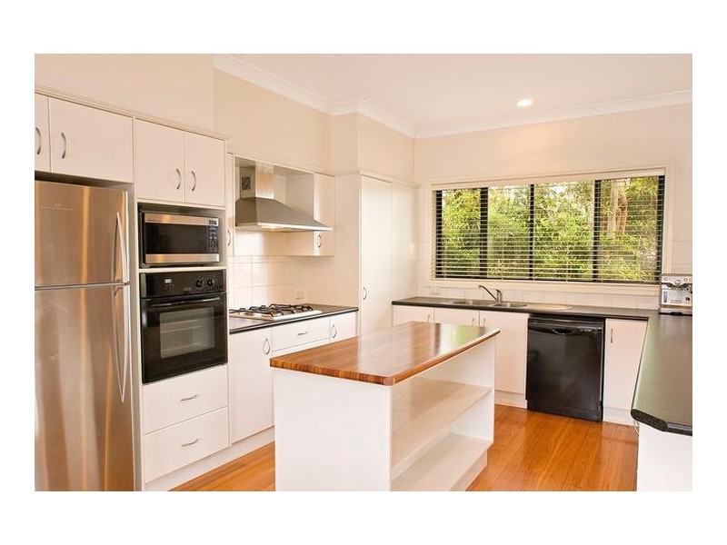 7 Forrester Close, Warners Bay NSW 2282