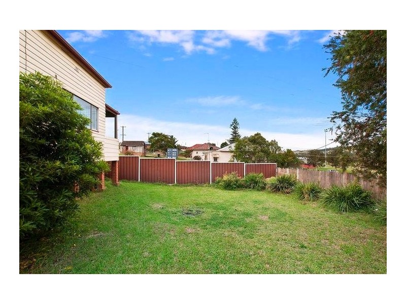 2 Short Street, Teralba NSW 2284