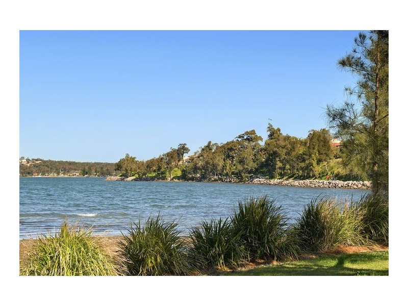 122 Medcalfe Street, Warners Bay NSW 2282