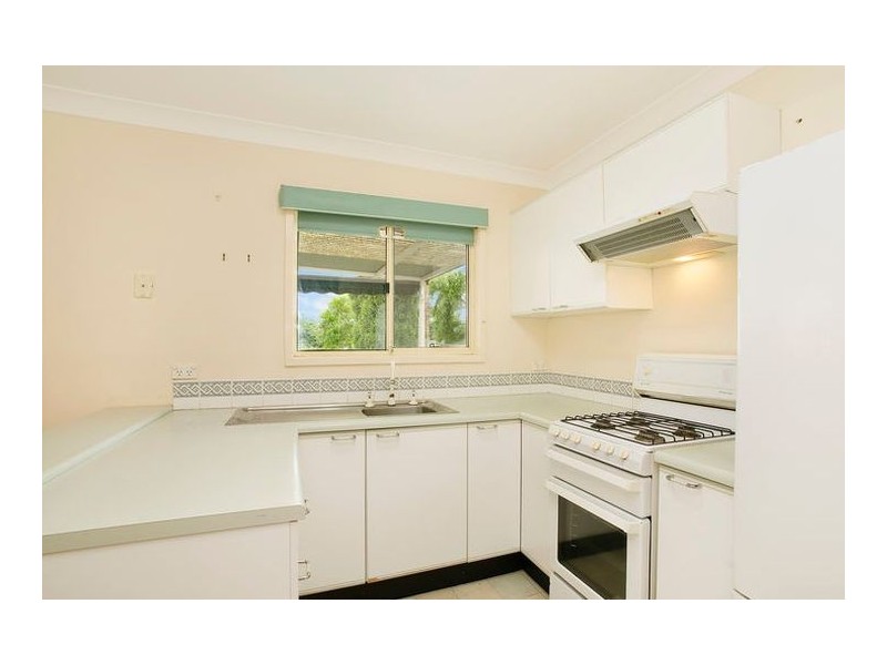 33 Wellings Street, Warners Bay NSW 2282