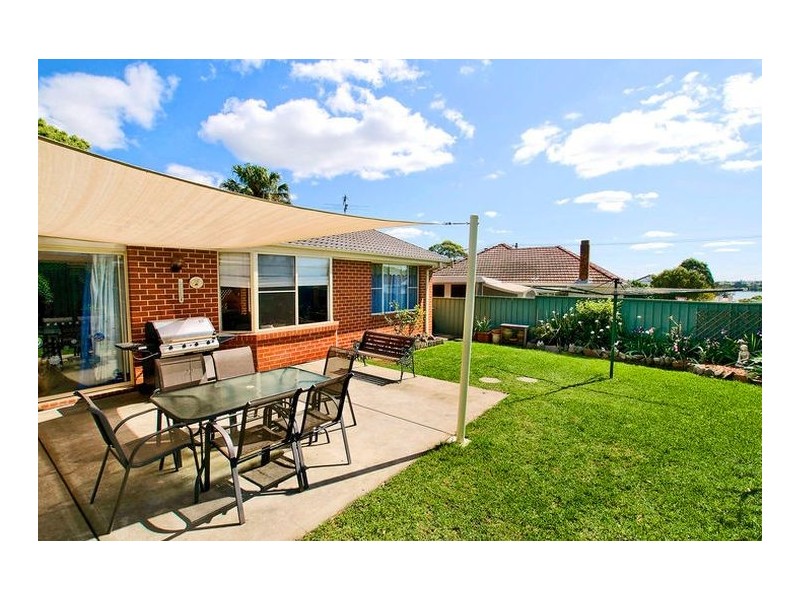 17A Fourth Street, Booragul NSW 2284