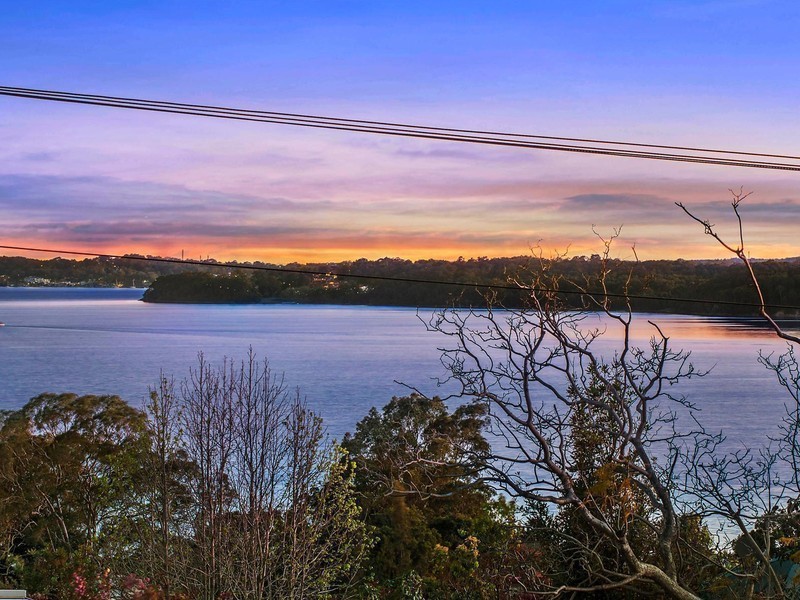 57 Thompson Road, Speers Point NSW 2284