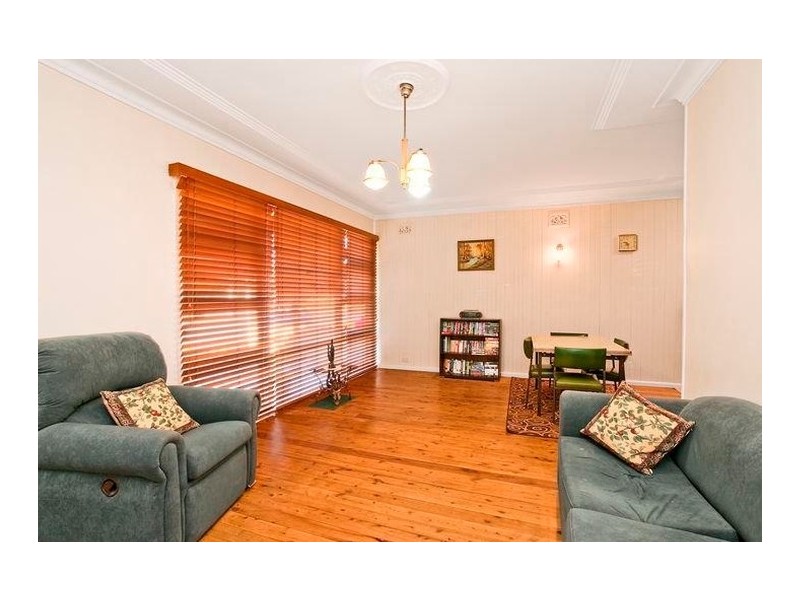 35 Maneela Street, Blacksmiths NSW 2281