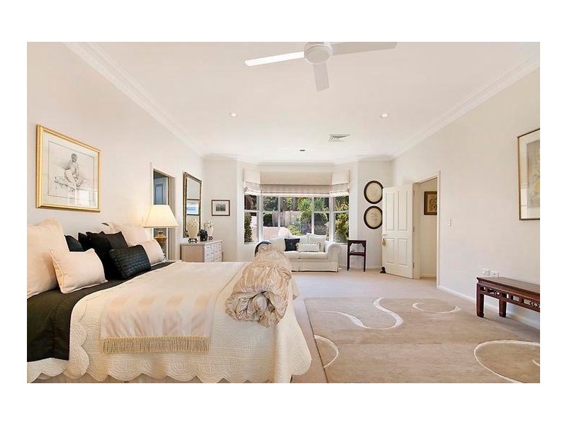 156 Ross Street, Belmont NSW 2280