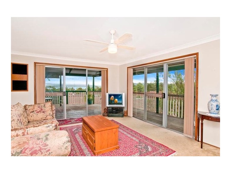 17 Pokolbin Close, Eleebana NSW 2282
